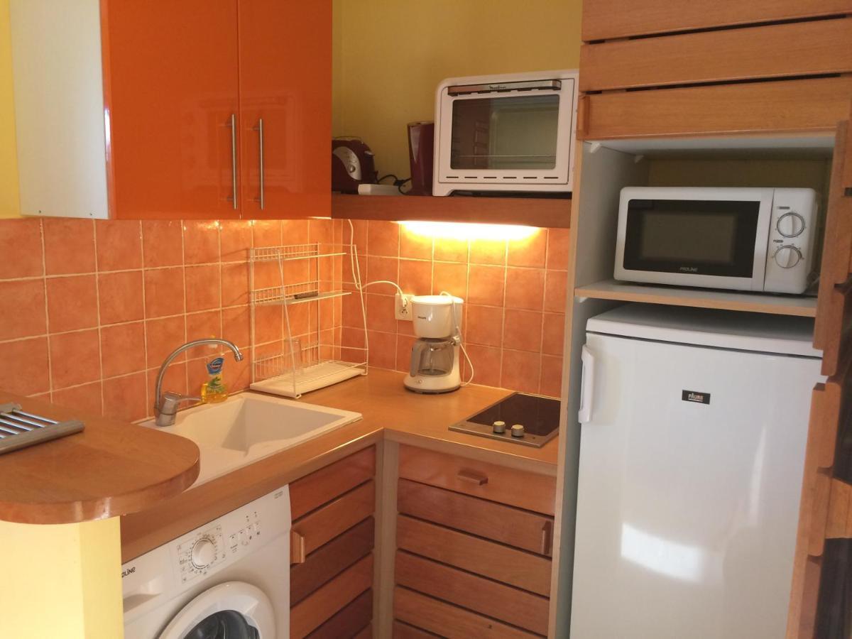 Appartement Arc En Ciel 3 Pieces Avec Acces Piscine Et Plage Saint-Francois  Exterior photo